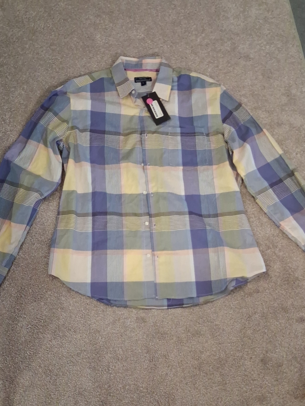 NWT Blade + Blue Mens Button Up Long Sleeve. Pastels & Plaid. L
